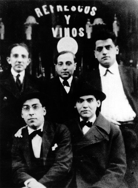 Benjamín Jarnés, Huberto Pérez de la Ossa, Luis Buñuel. Rafael Barradas y Federico García Lorca en Madrid, 1923. 